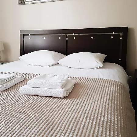 Apartament Elegant 1 Přemyšl Exteriér fotografie