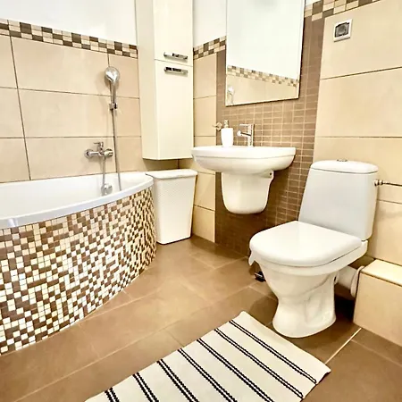 Apartament Elegant 1 Přemyšl Exteriér fotografie