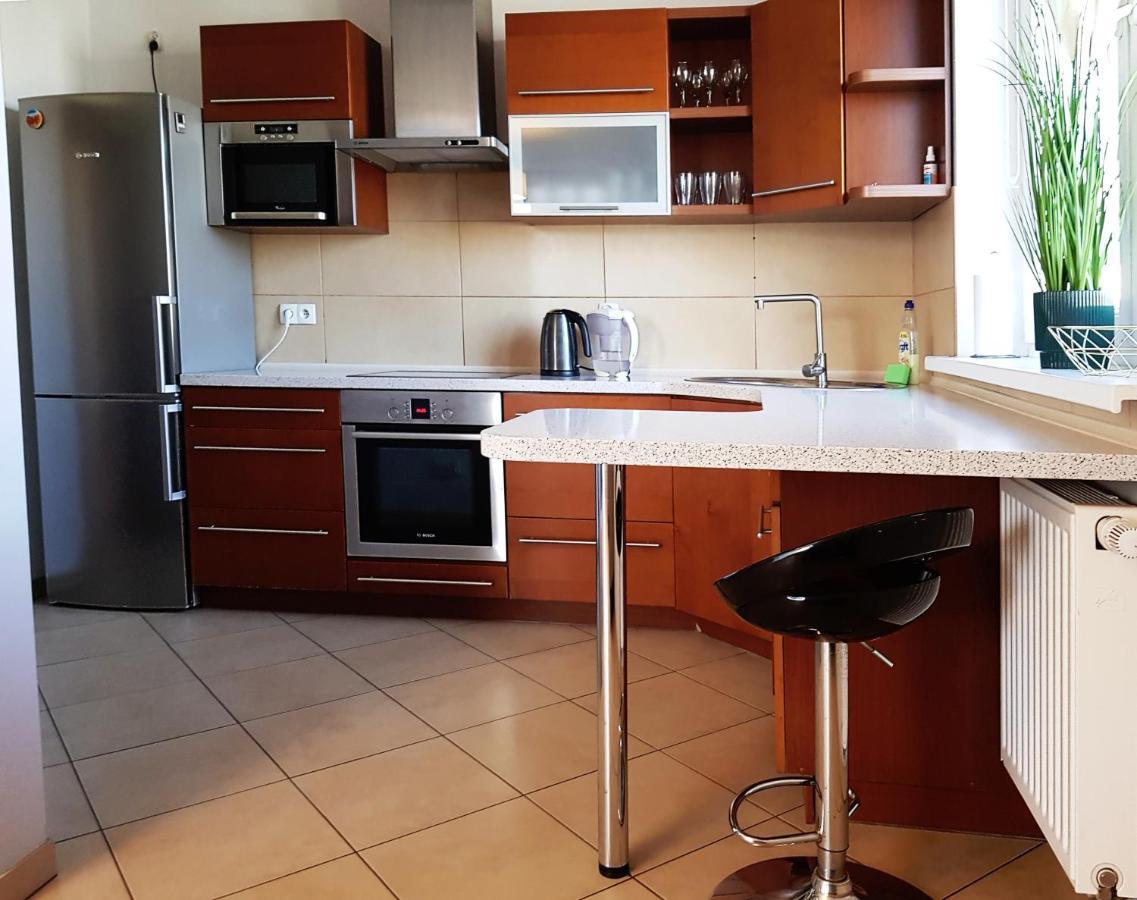 Elegant 1 Apartment